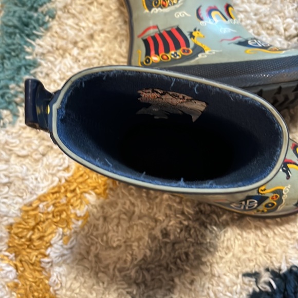 Hatley Viking rain boots - Picture 3 of 4